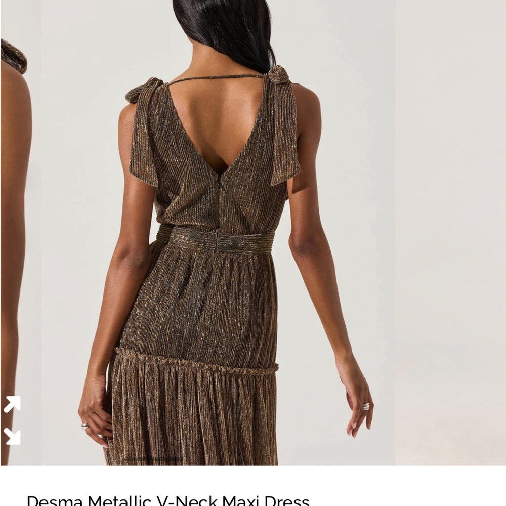 NWT ASTR  Desma Dress Metallic Bronze V-Neck Maxi Dress Size L - Picture 3 of 12